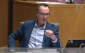 ASIO ducks and weaves about Mossad under clever questioning by Senator Shoebridge - cairnsnews.org